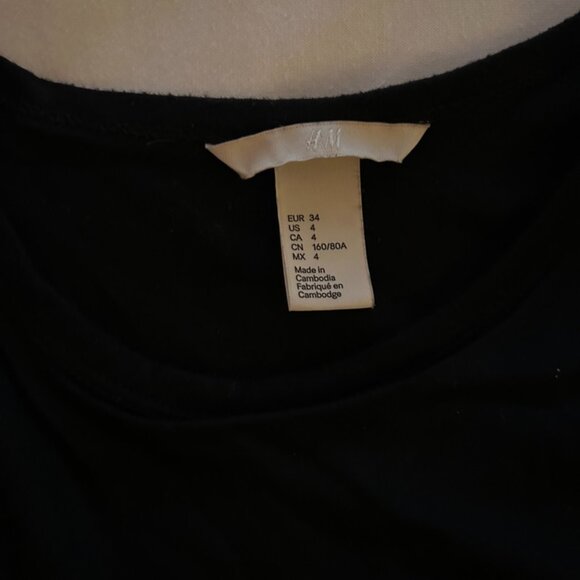 H&M cutout dress - Picture 3 of 7